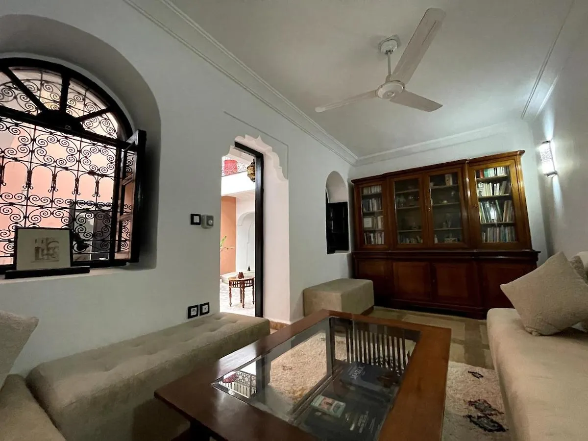 Casa de Férias Charming Private Riad With Pool Marraquexe