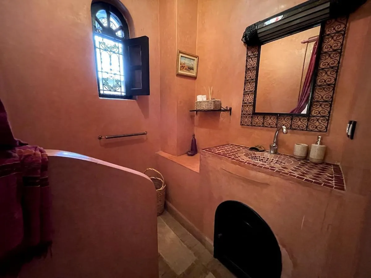 Casa de Férias Charming Private Riad With Pool Marraquexe